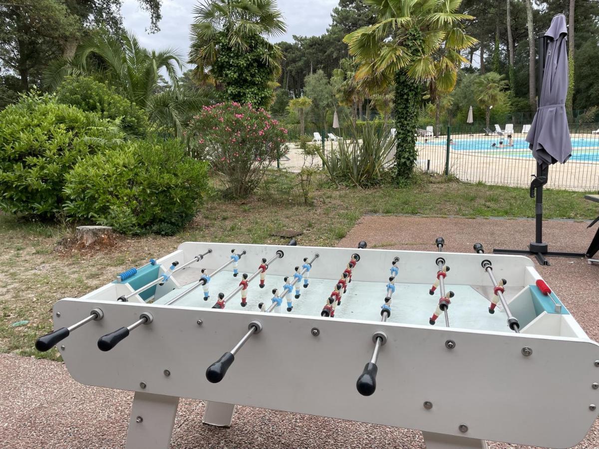 Chalet Paisible A La Plage, Piscine Et Tennis Ondres Esterno foto