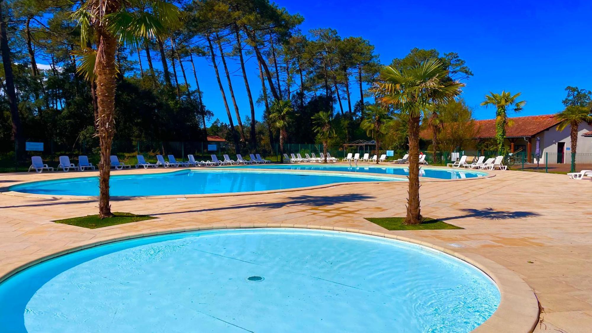 Chalet Paisible A La Plage, Piscine Et Tennis Ondres Esterno foto