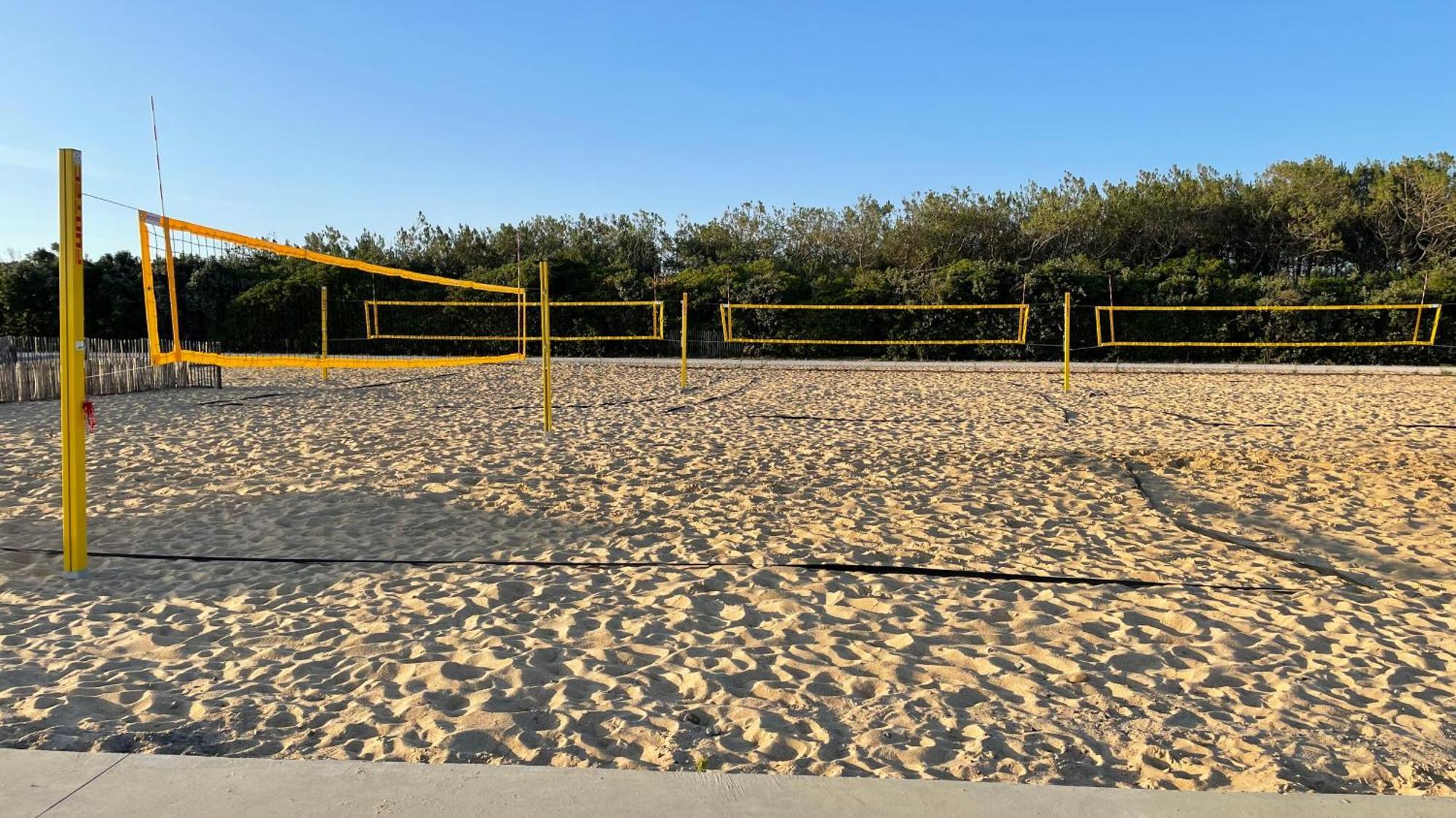 Chalet Paisible A La Plage, Piscine Et Tennis Ondres Esterno foto