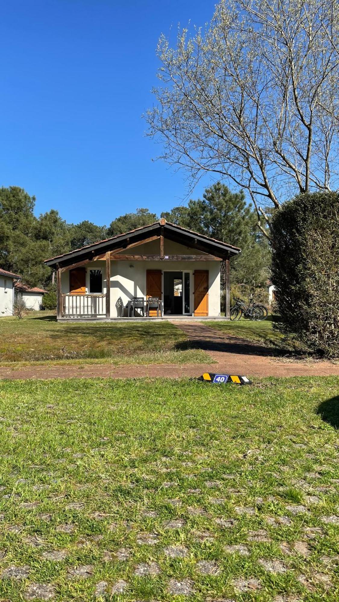 Chalet Paisible A La Plage, Piscine Et Tennis Ondres Esterno foto